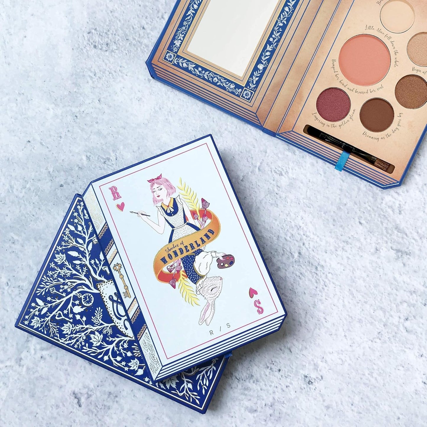 READY TO SHINE Shades of Wonderland Blush and Eyeshadow Palette - Highly Pigmented Shimmer Matte - Smooth With Moisturizing Jojoba Oil - Vegan and Cruelty Free - For All Skin Types