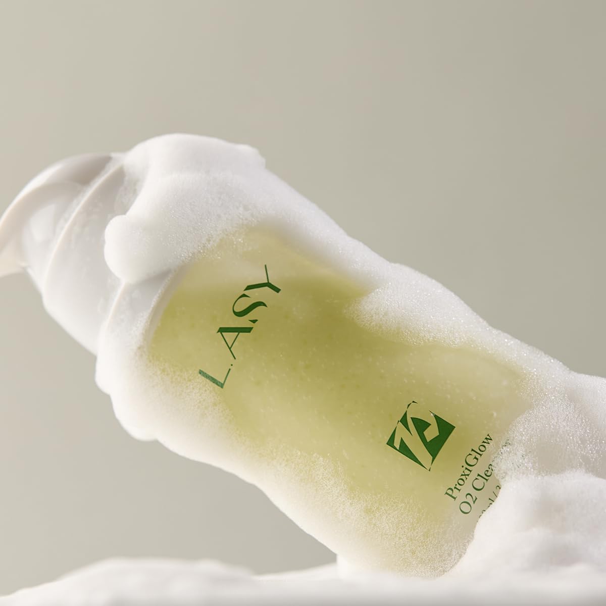 L.ASY ProxiGlow O2 Cleanser (3.4 fl.oz) – Oxygen-Infused Hydrating Facial Wash
