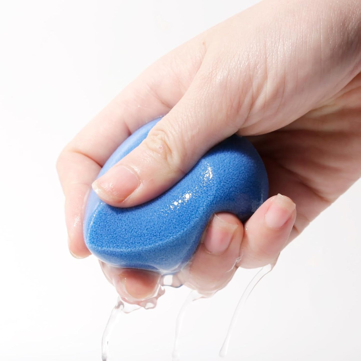 JUNO & Co. Microfiber Makeup Sponge, Dual Layer Technology for Full Coverage Flawless Makeup Blender for Foundation, Powder and Cream (2-Piece Color Duo: Blue and Green)