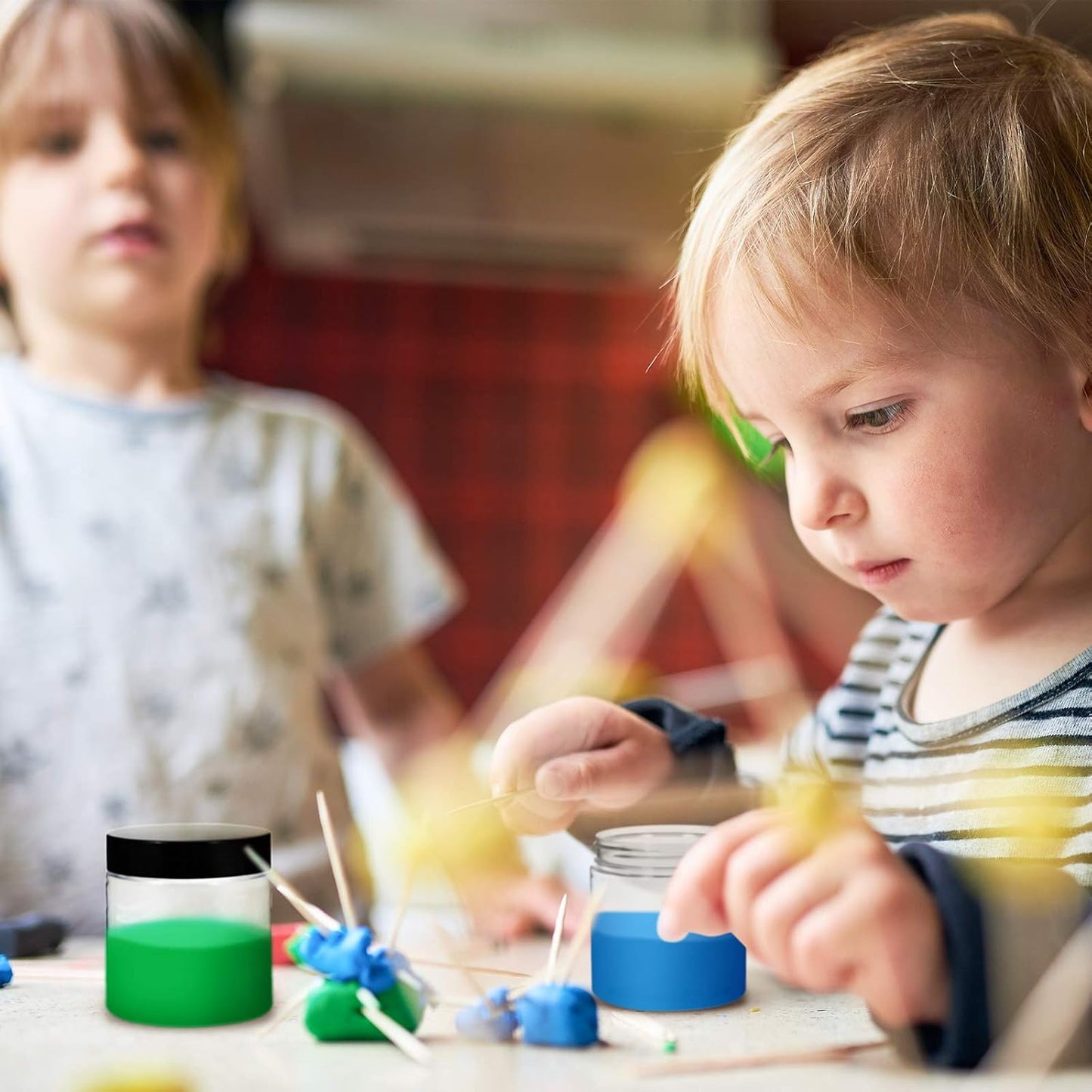 SATINIOR 24 Pieces Empty Clear Plastic Jars with Lids Round Storage Containers Wide-Mouth for Beauty Product Cosmetic Cream Lotion Liquid Butter Craft and Food (Black Lid, 5 oz)