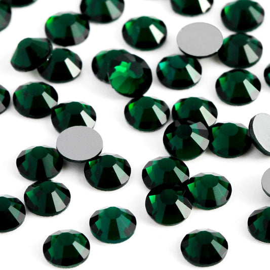 2000PCS SS20 Flatback Rhinestones | 12-Facet Diamond-Cut Glass Gems for Nail Art, Clothing, DIY Crafts |Glue-On Decoration Stones with Silver Backing(Emerald)