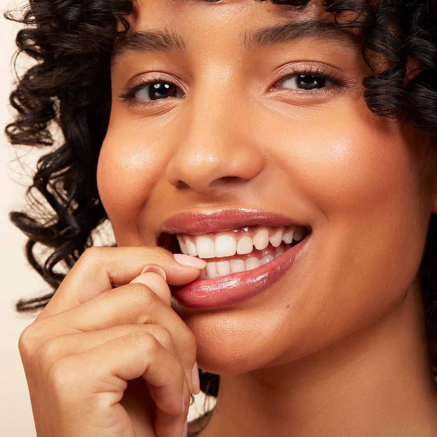 Monika Blunder Beauty - Botanical Balm Hyaluronic Lip Tint (Sommer) - Red - Hydrating Lip Tint, Clean Beauty, Cruelty-Free, Vegan, Non-Toxic, Moisturizing Lip Color, Lightweight Formula