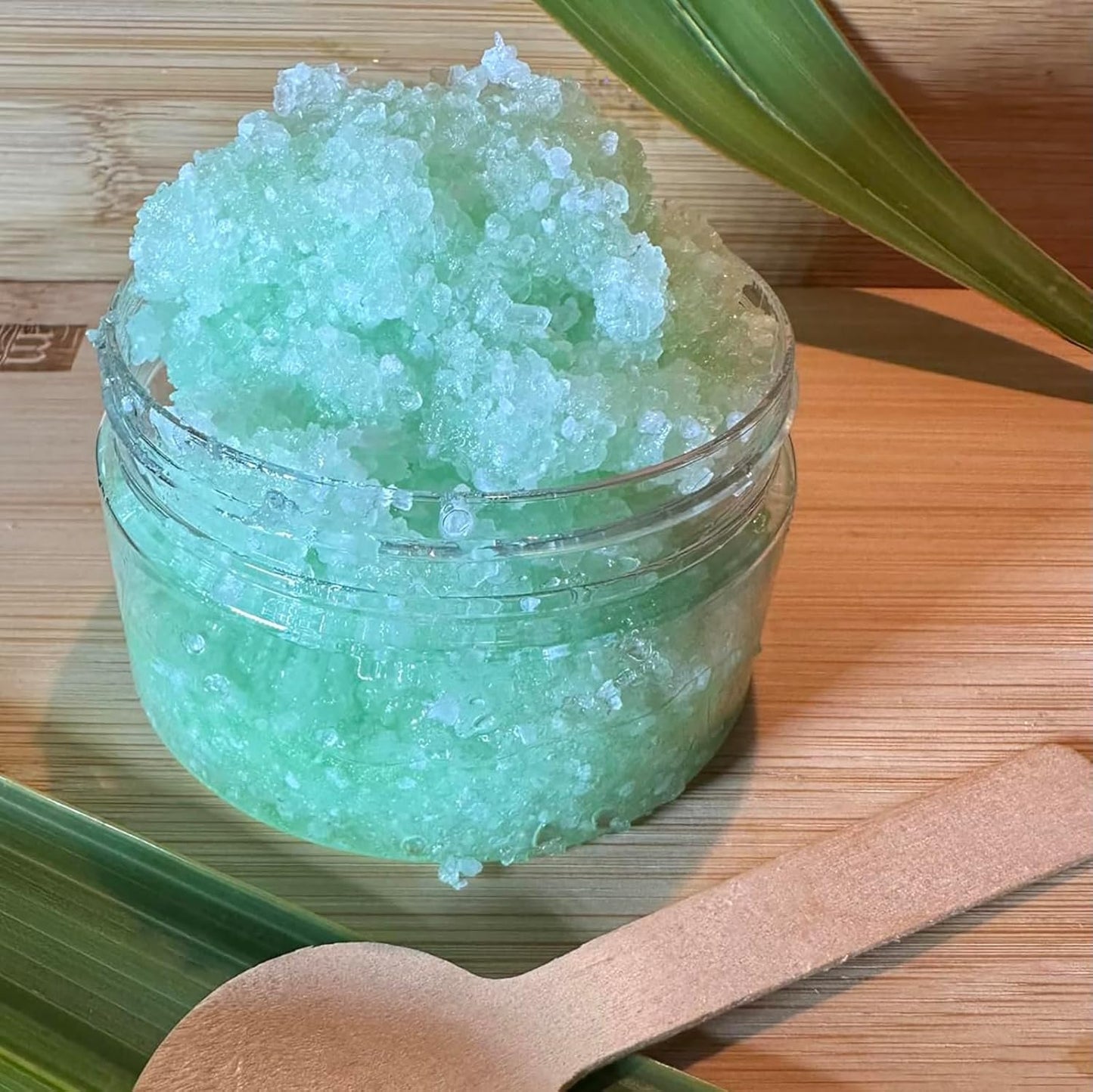 50 Pieces 2oz Plastic Jars with Lids Clear Round Cosmetic Container Empty Storage Jars for Makeup,Jewelry,Samples,Travel Storage