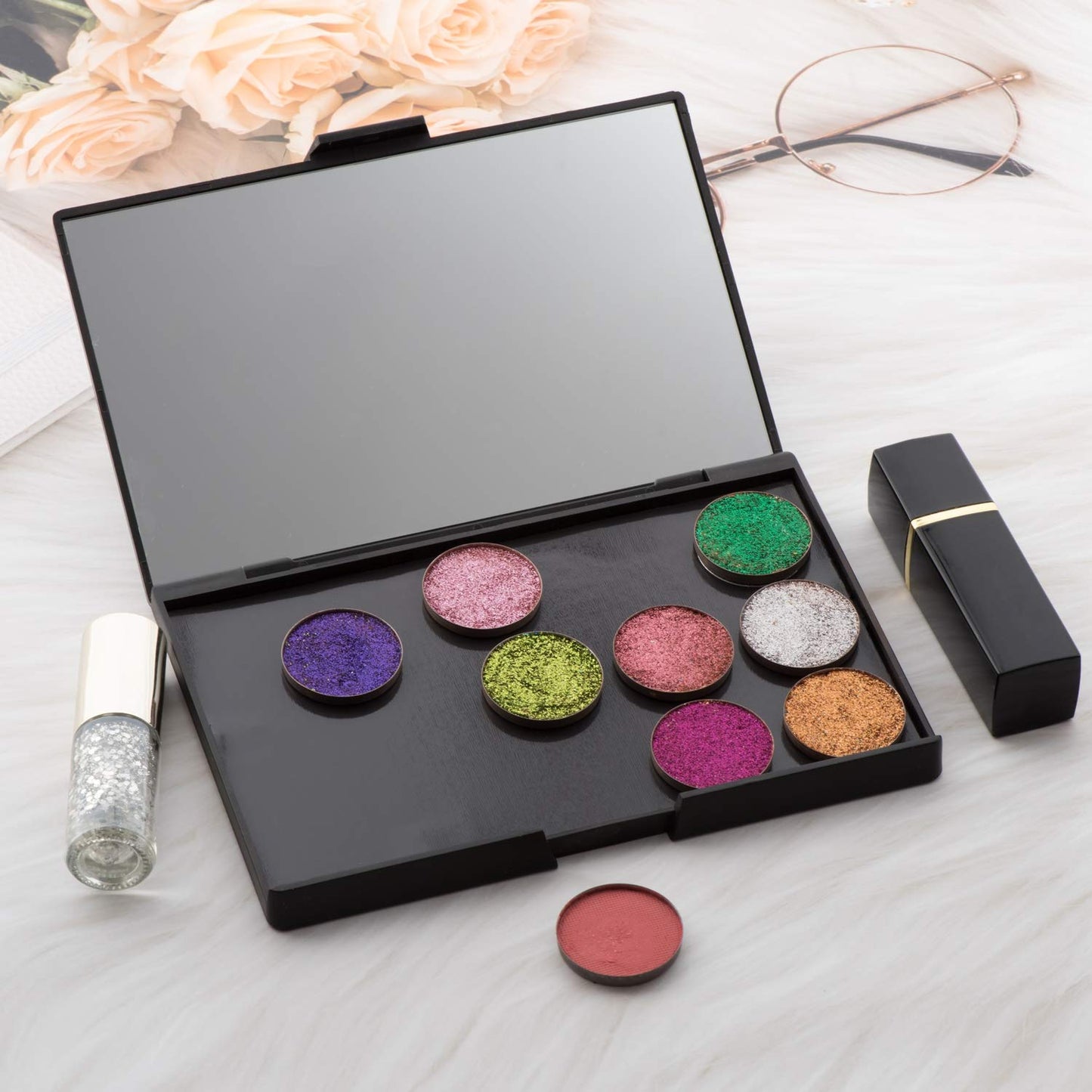 Empty Magnetic Plastic Eyeshadow Makeup Palette with 15Pcs Adhesive Empty Palette Metal Stickers for Eyeshadow Lipstick Blush Powder