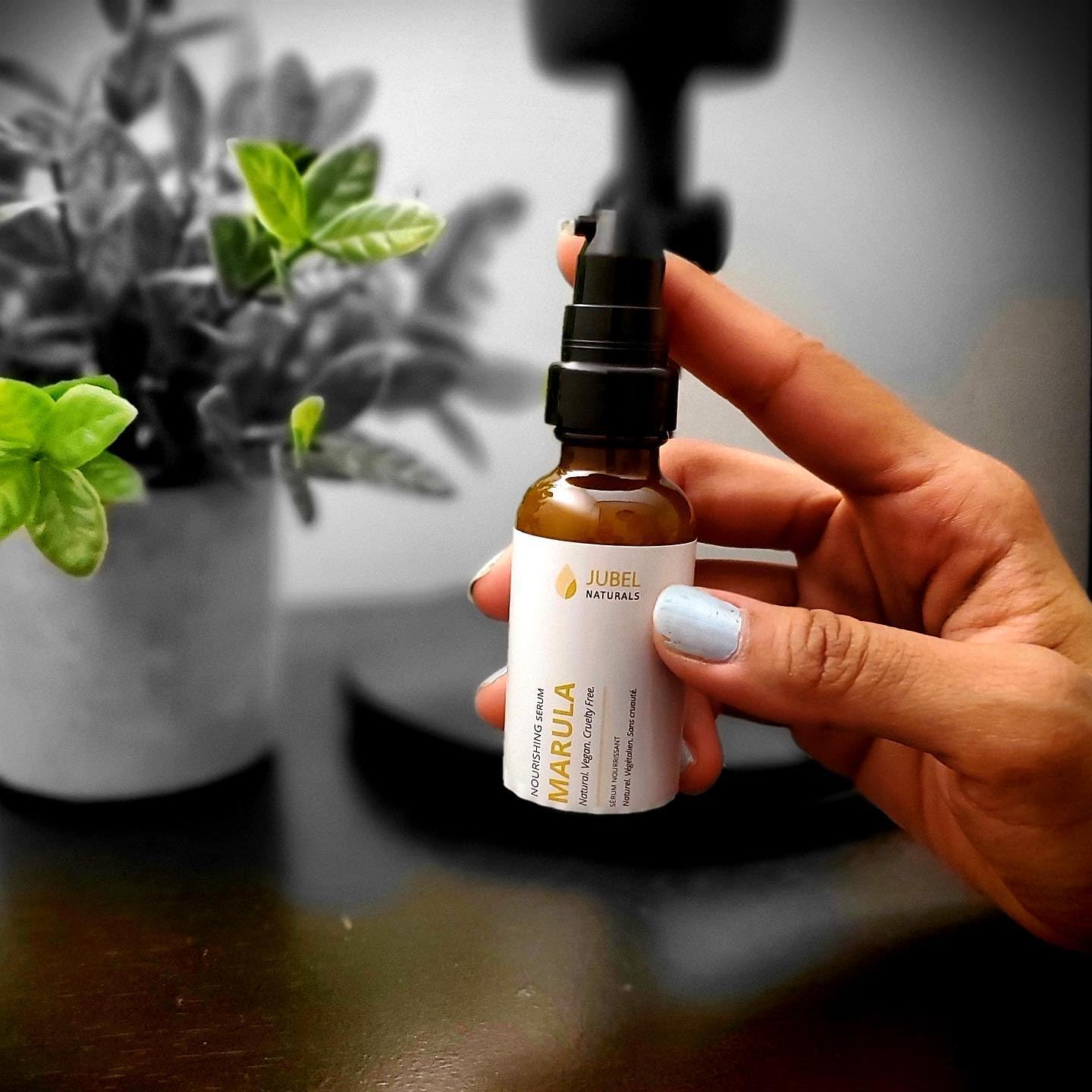 Face Serum Marula With Vegan Hyaluronic Acid, Visibly Targets Signs Of Aging, Fast Absorbing, Vegan, Cruelty Free, 100% Natural Skin Care, 1 fl.oz