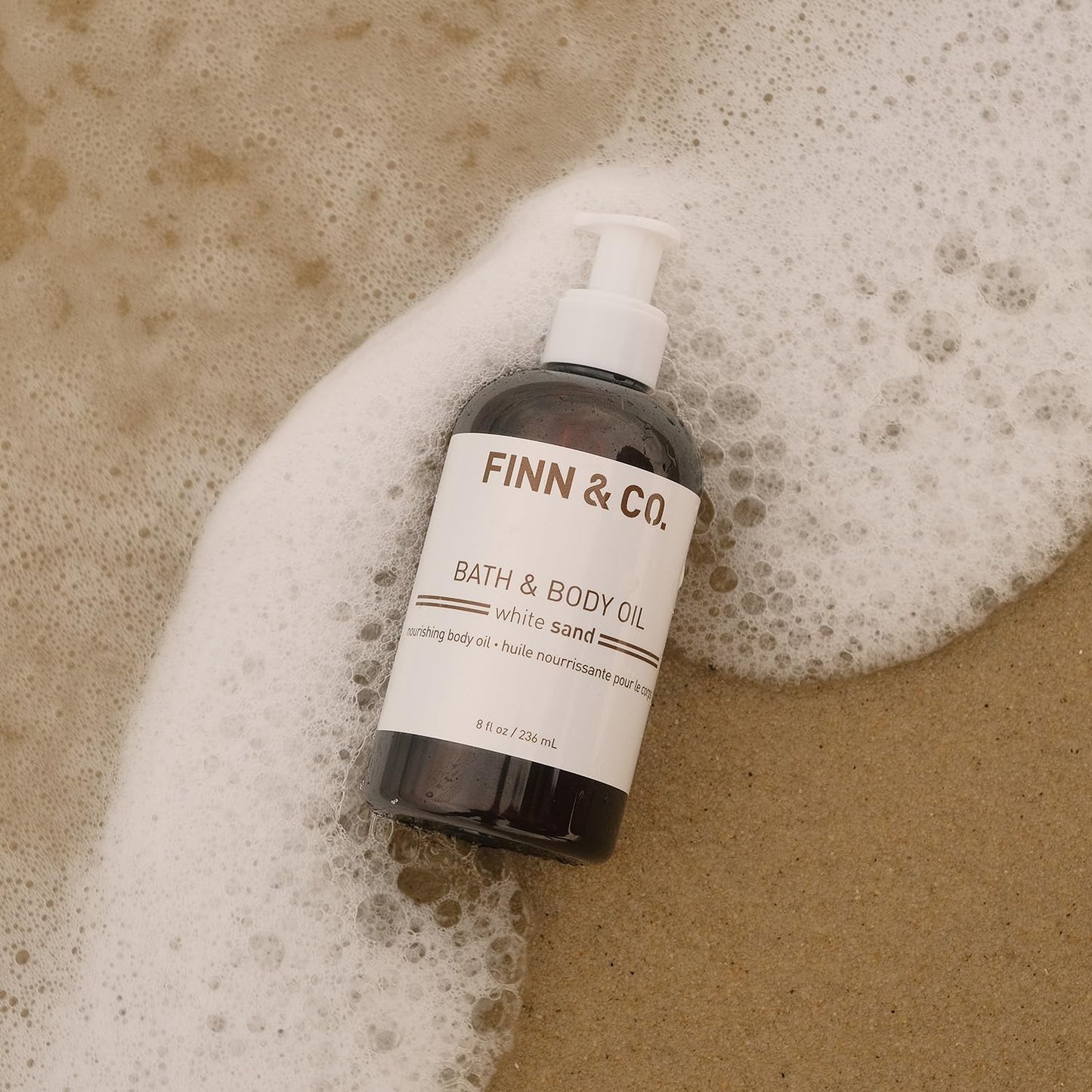 FINN & CO. White Sand Bath & Body Oil - Lightweight & Moisturizing Formula with Jojoba & Apricot Oils - Fast Absorbing, Paraben Free, Cruelty Free - Beach Inspired Fragrance | 8 oz