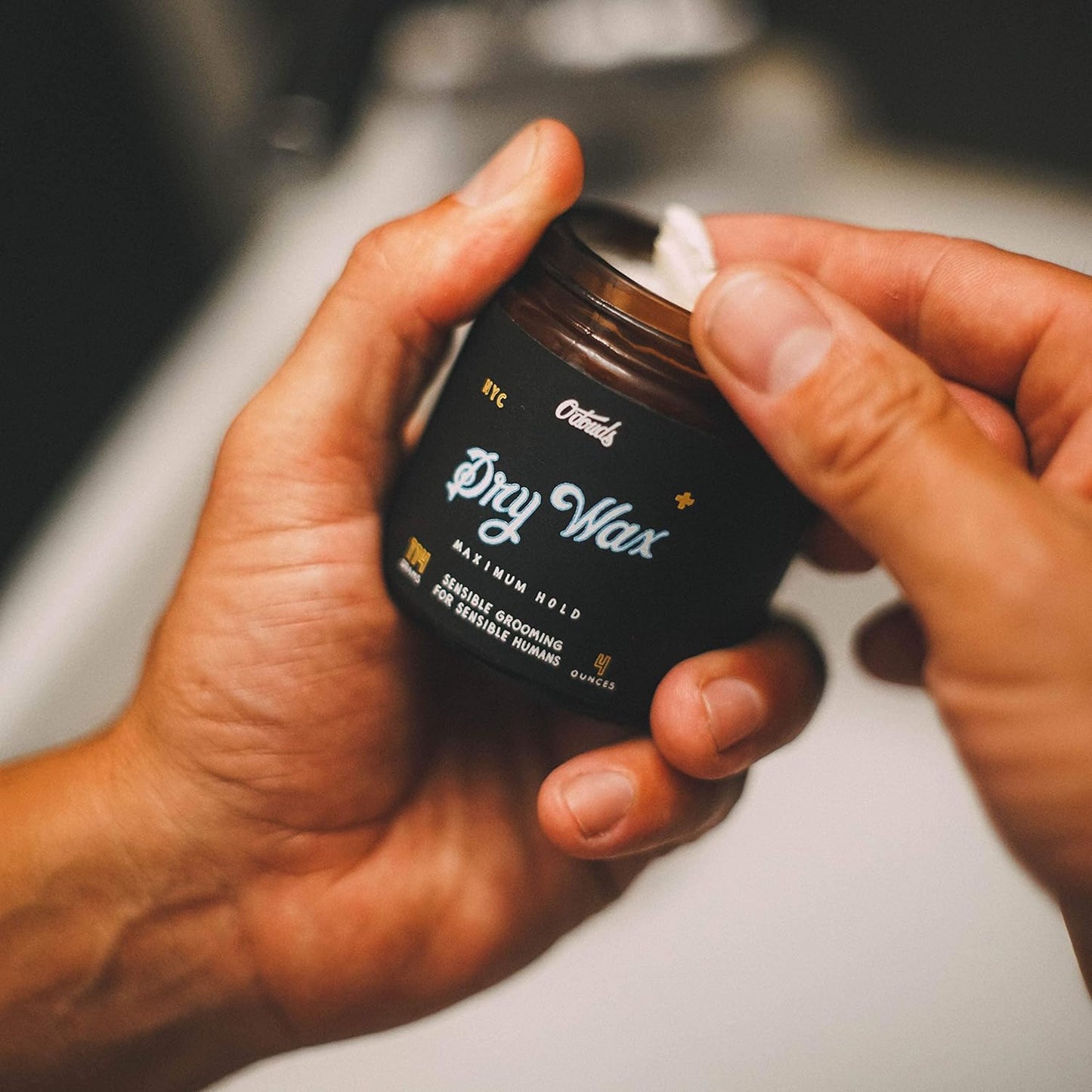 O'Douds Dry Wax - Natural, Dry & Malleable Styling Hair Wax - Strong Hold with a Neutral Finish - Bergamot & Green Tea Scent (4oz.)