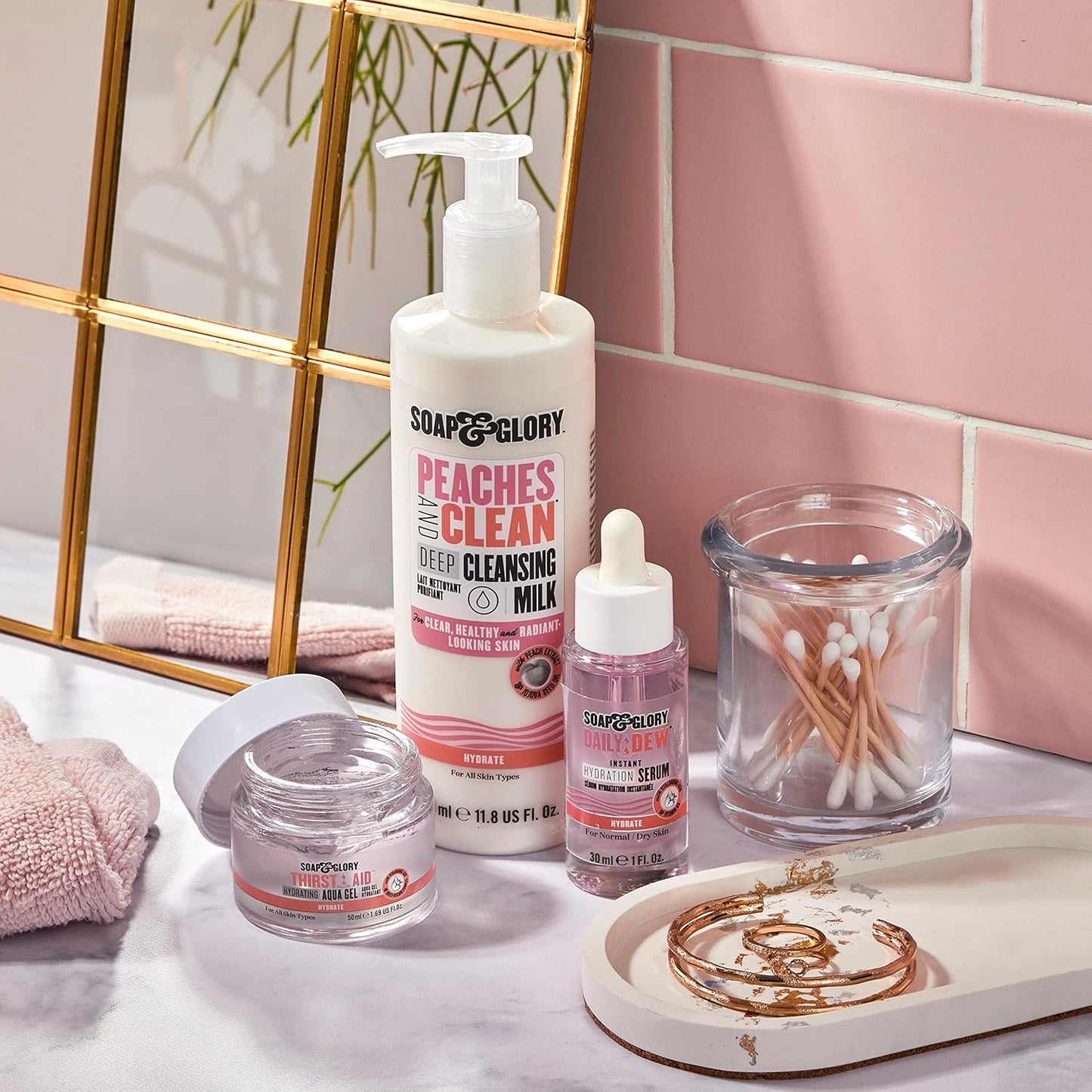 Soap & Glory Peaches & Clean Deep Cleansing Milk - 4 in 1 Milk Cleanser & Makeup Remover with Peach Extract, Ginseng & Jojoba Oil - Hydrating Facial Cleanser for Clarified & Energized Skin (350ml)