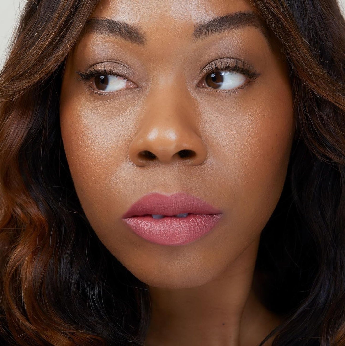 Monika Blunder Beauty Kissen Lush Lipstick Crayon - Anna-Maria (Mid Nude) Clean Beauty, Cruelty-Free, Vegan