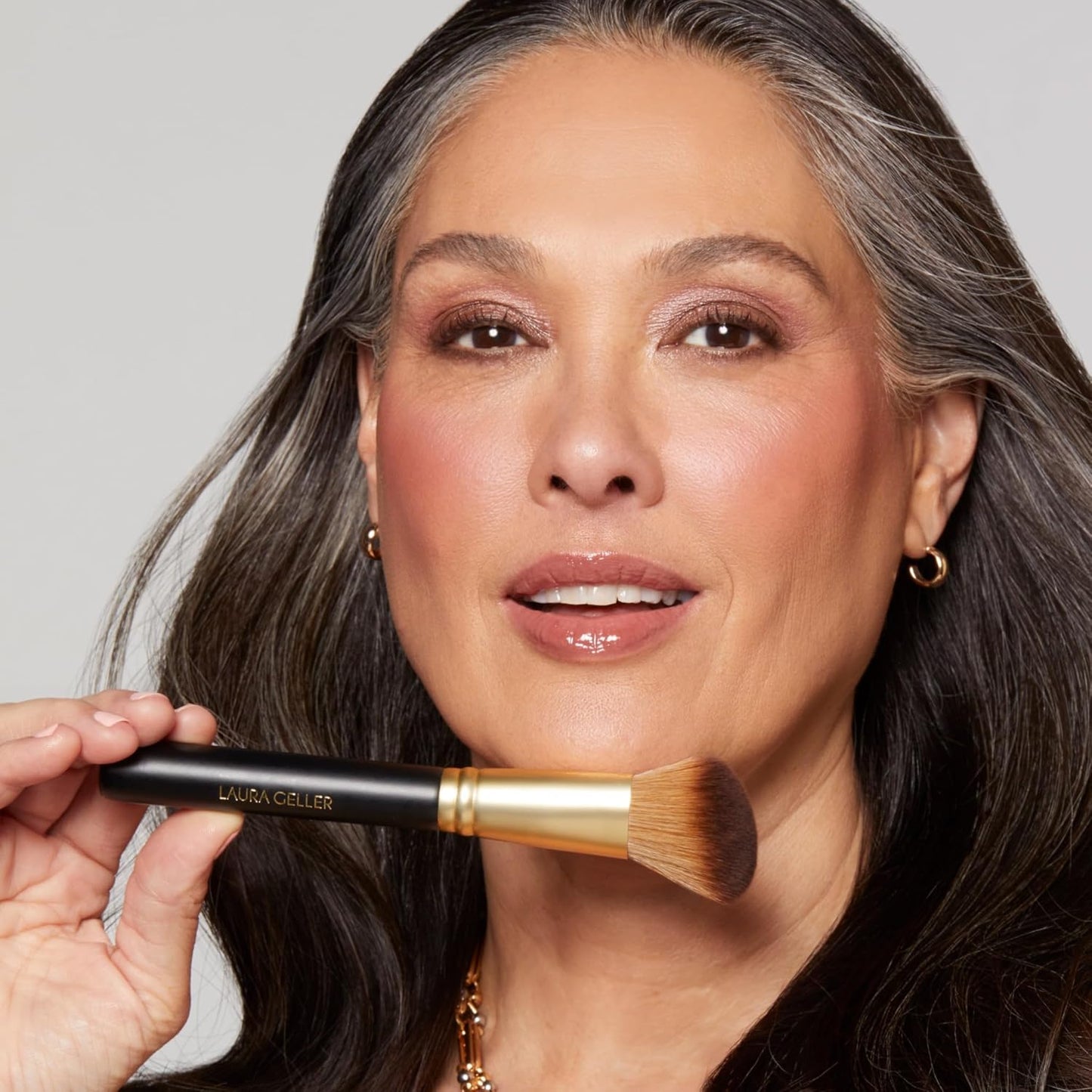 LAURA GELLER NEW YORK Angled Blush Brush with Black Wooden Handle & Dense Bristles for Makeup Application