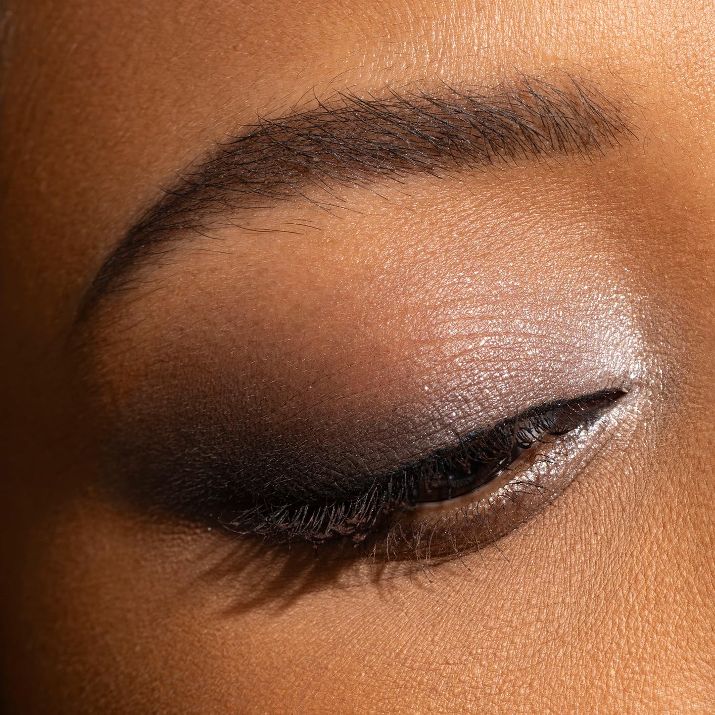 Physicians Formula Shimmer Strips Custom Eye-Enhancing Extreme Shimmer Shadow & Liner, Hypoallergenic Eyeshadow Palette with Reflective Liquid Powders – Smoky Eyes