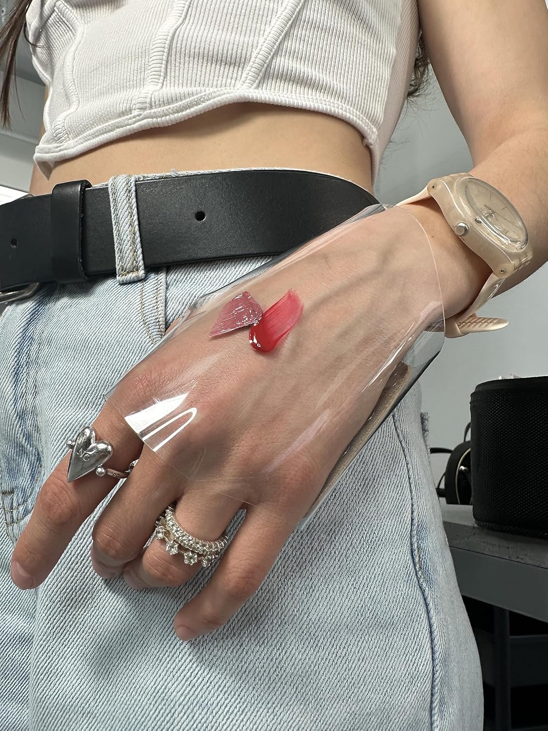 Makeup Glove Palette for Artwork|Stylish Glove for Makeup Artists|Made of Natural Leather and Certified Hypoallergenic Vinyl