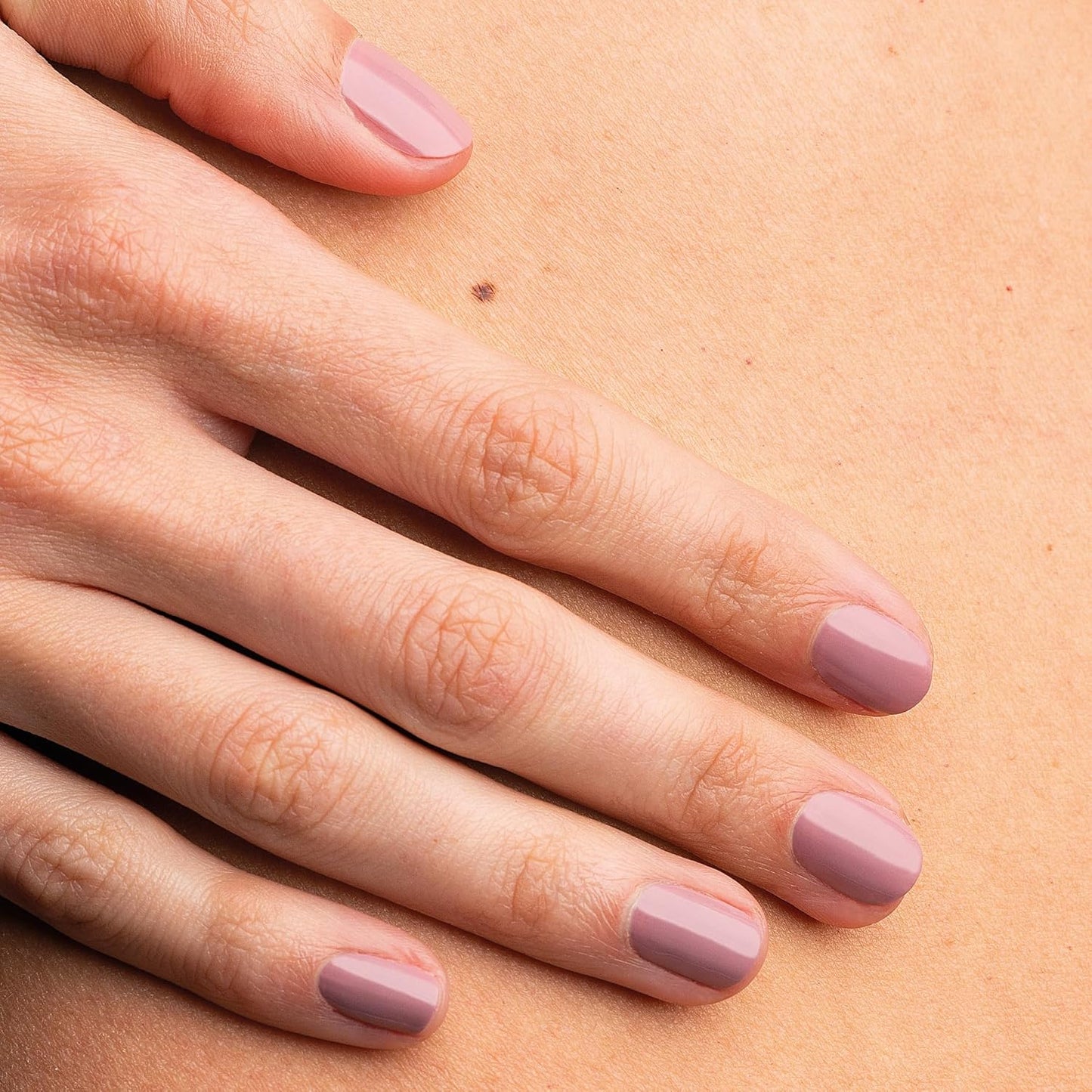 PODERM - Nail Polish – Enriched with Tea Tree – Improves nail appearance – Ingredients Natural/Vegan - foot/hand - Swiss Made (Lavender)