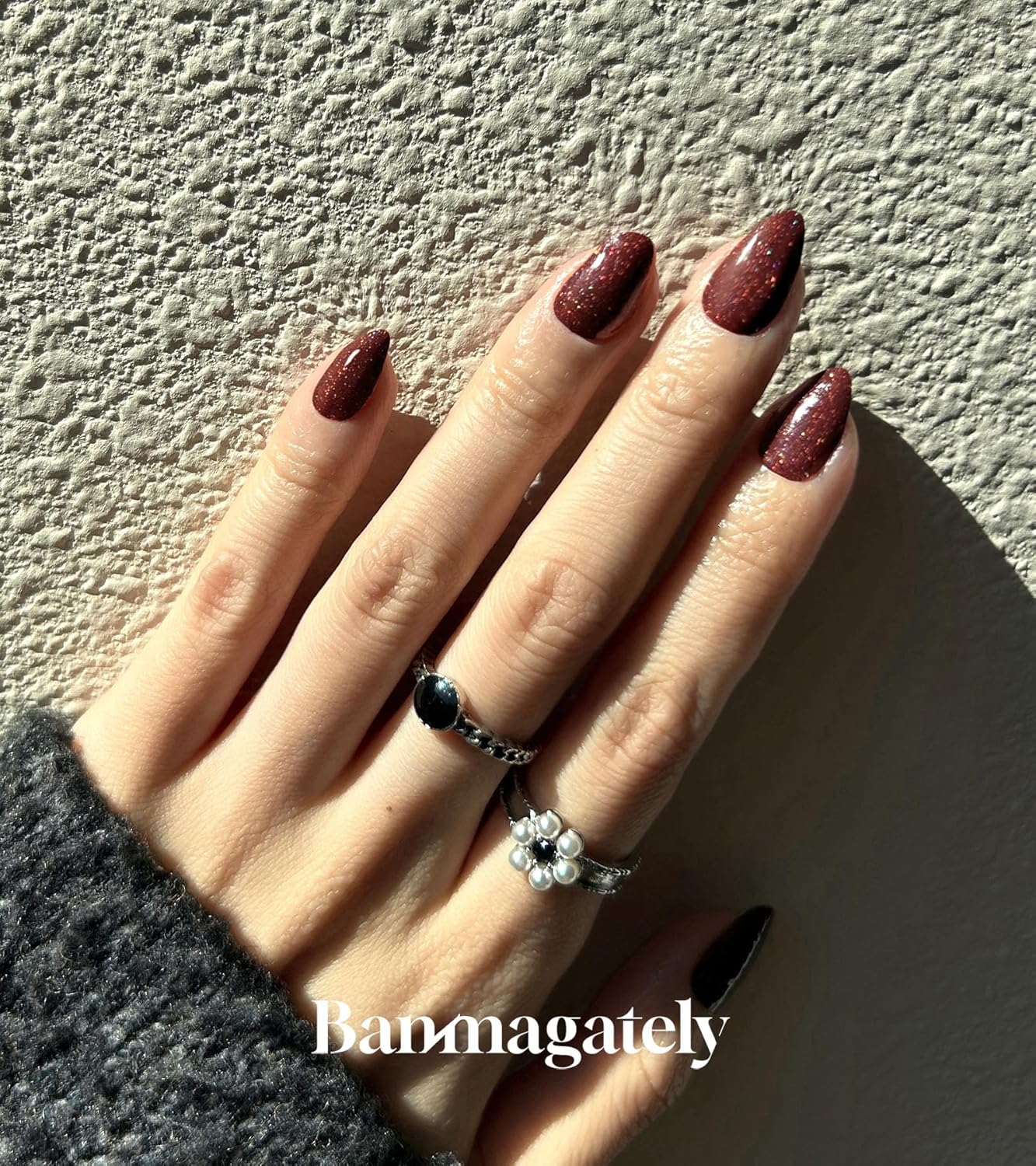 Nail Polish Strips, 20Pcs Salon Quality Gel Nail Stickers, Easy Long Lasting Wraps for Short Nails no UV Light Needed (Glitter Deep Scarlet)